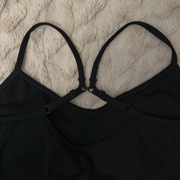 Athleta Renew Convertible Bra A-C cup size XL black new with tags - Picture 5 of 6